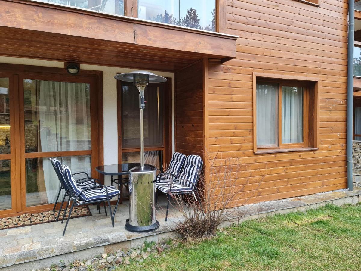 Pirin Golf Apartment Home With Private Garden Bansko Zewnętrze zdjęcie