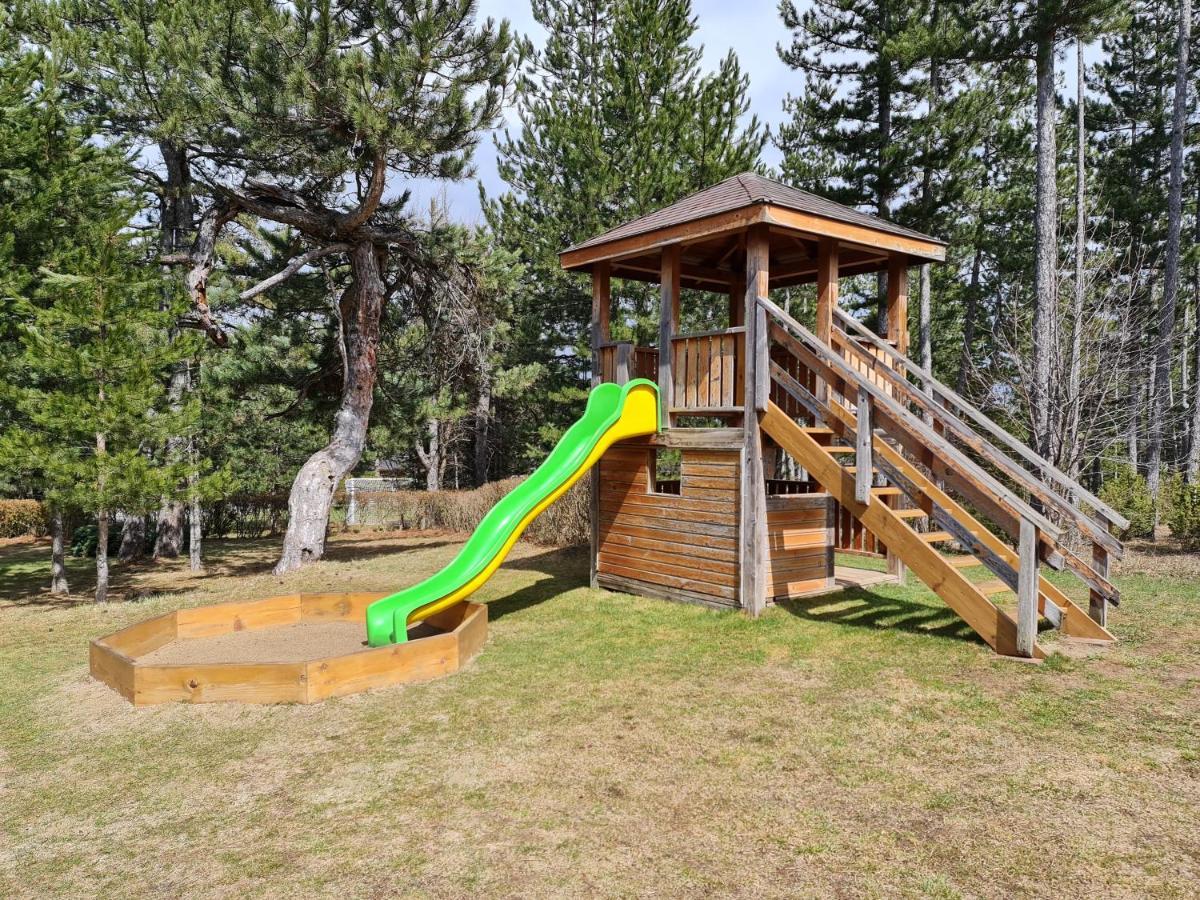 Pirin Golf Apartment Home With Private Garden Bansko Zewnętrze zdjęcie