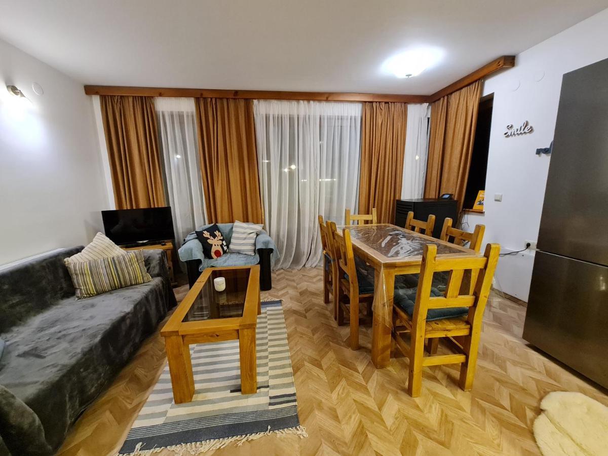 Pirin Golf Apartment Home With Private Garden Bansko Zewnętrze zdjęcie